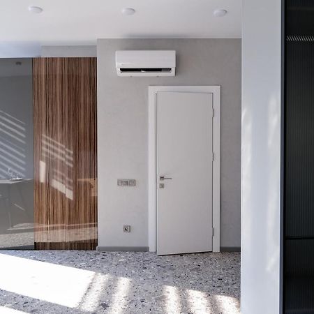 Board Apart Hotel Odessa Esterno foto