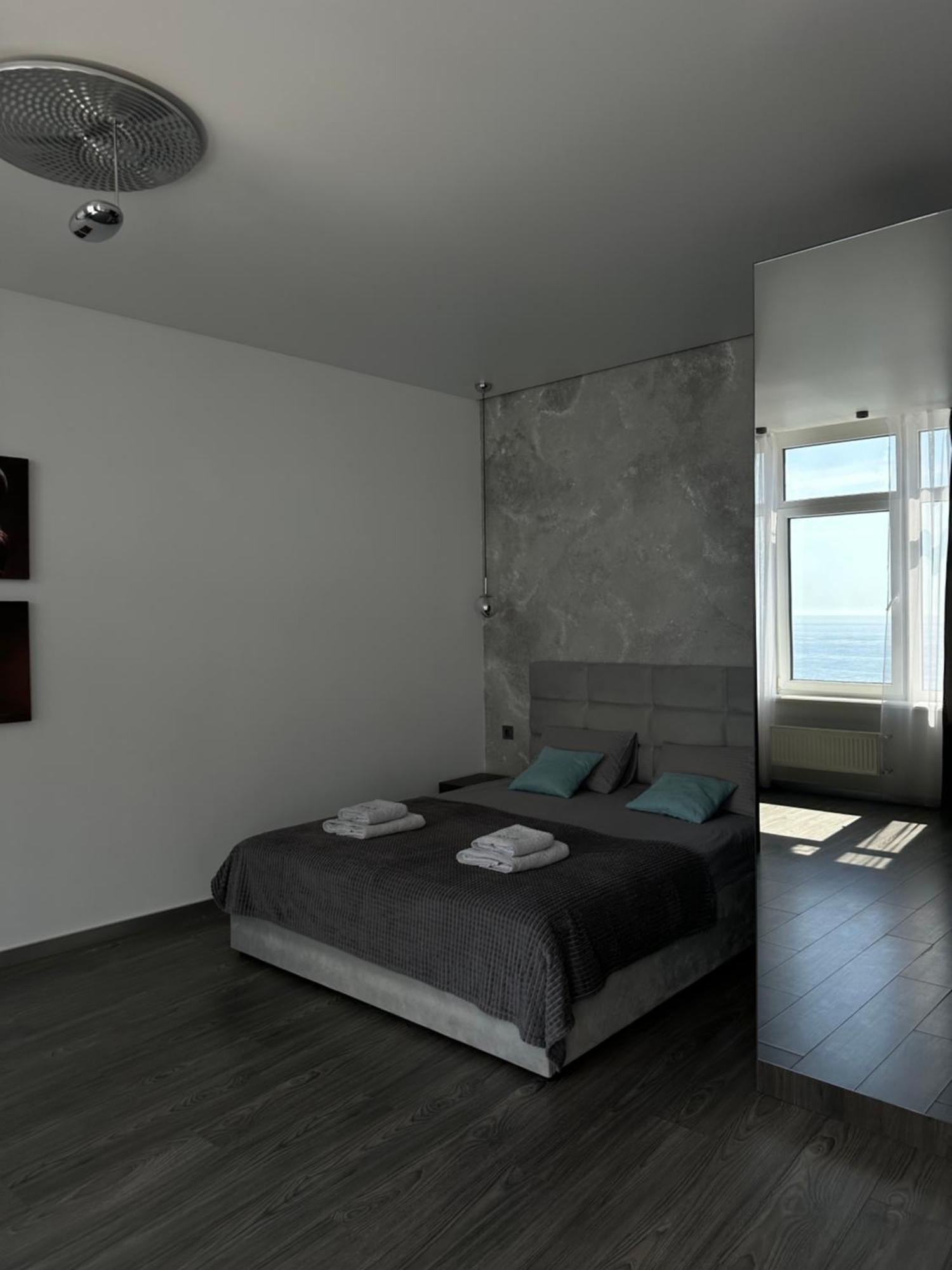 Board Apart Hotel Odessa Esterno foto